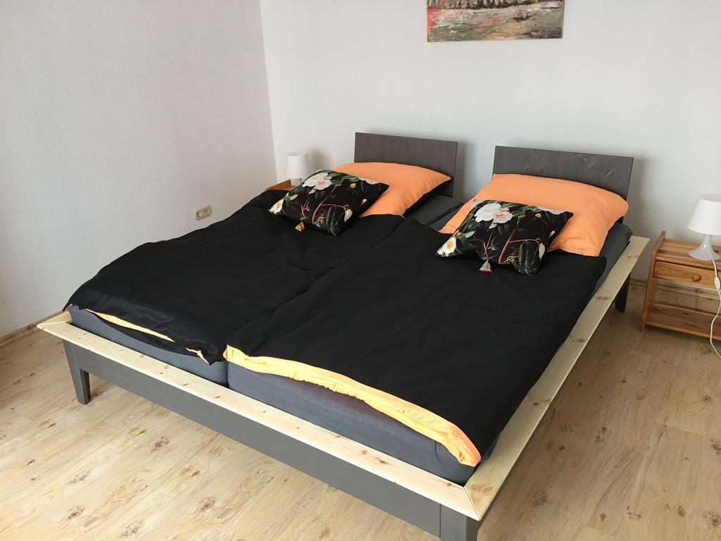 Ferienwohnung In Domnaehe แอร์ฟวร์ท ภายนอก รูปภาพ